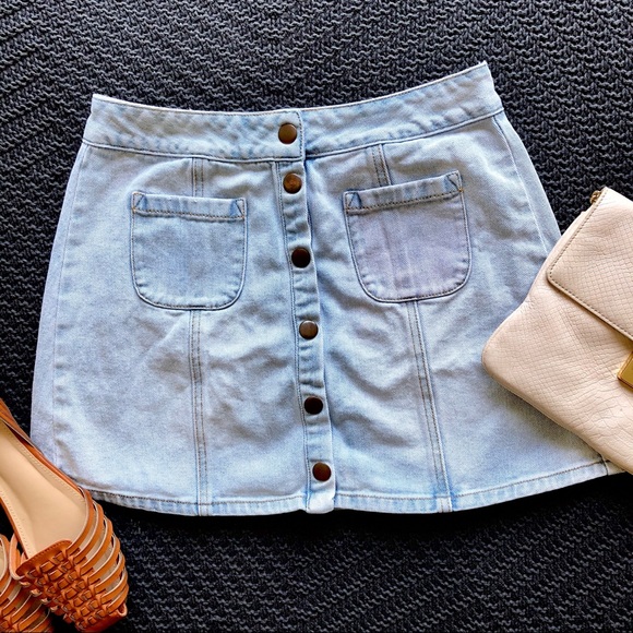 Brandy Melville Dresses & Skirts - 🤩Brandy Melville Denim Skirt